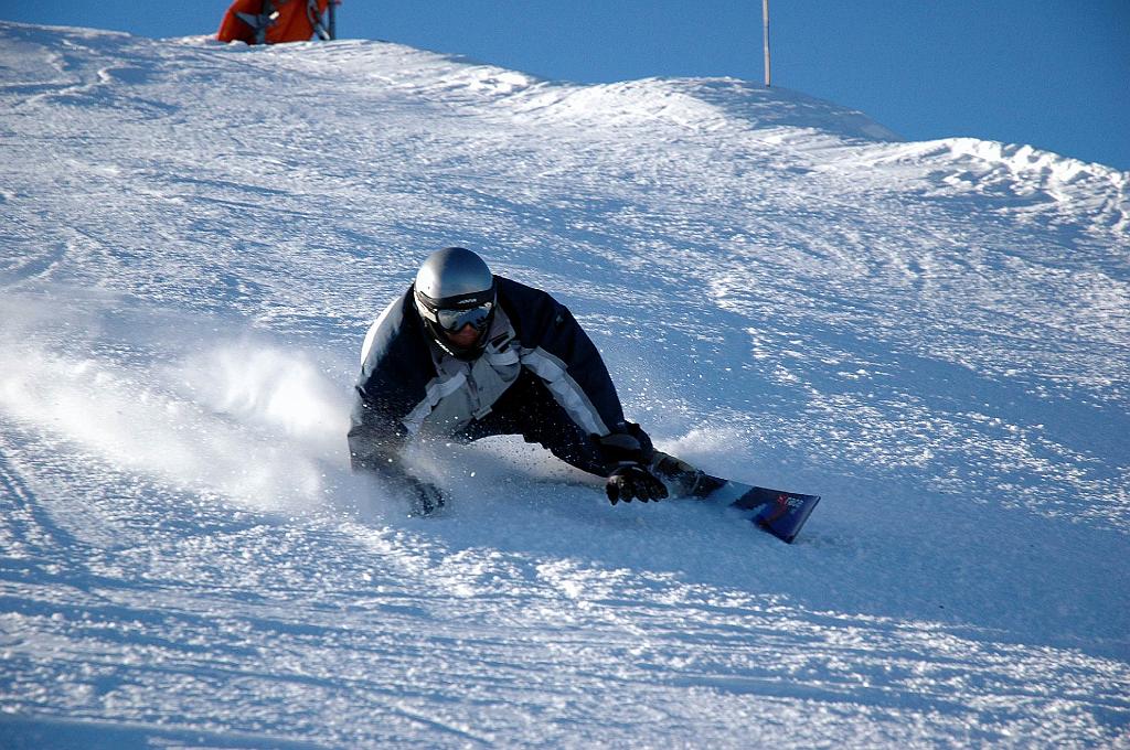 Image_ski_snow_Ski-Club-Annecy_080302_Areches_AES_002