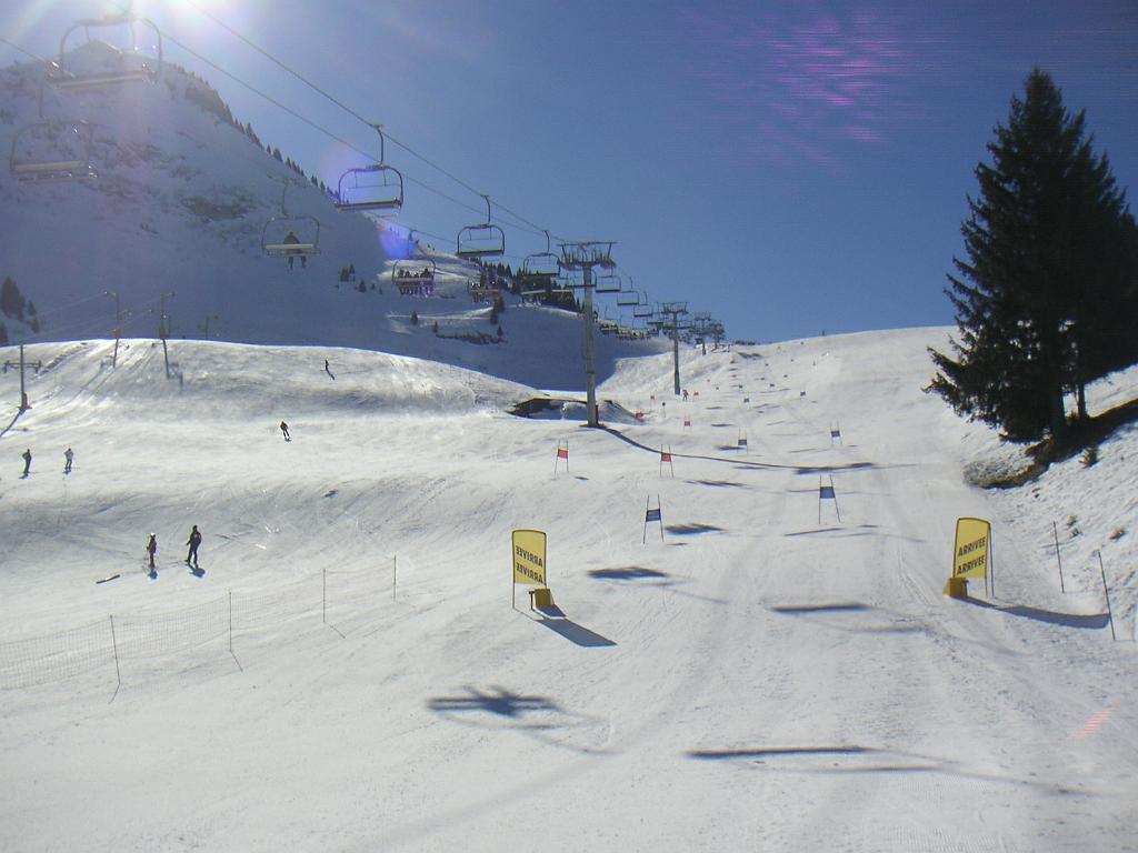 Image_ski_snow_Ski-Club-Annecy_080224_Morzine-Nyon_005